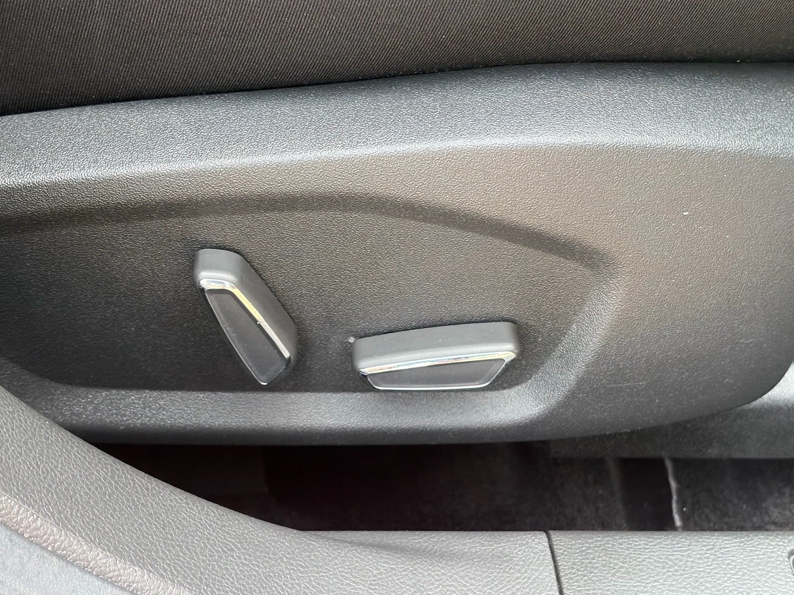 Used 2016 Ford Fusion SE AWD/4WD image 31