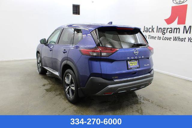 Certified 2023 Nissan Rogue SL w/ SL Premium Package image 2