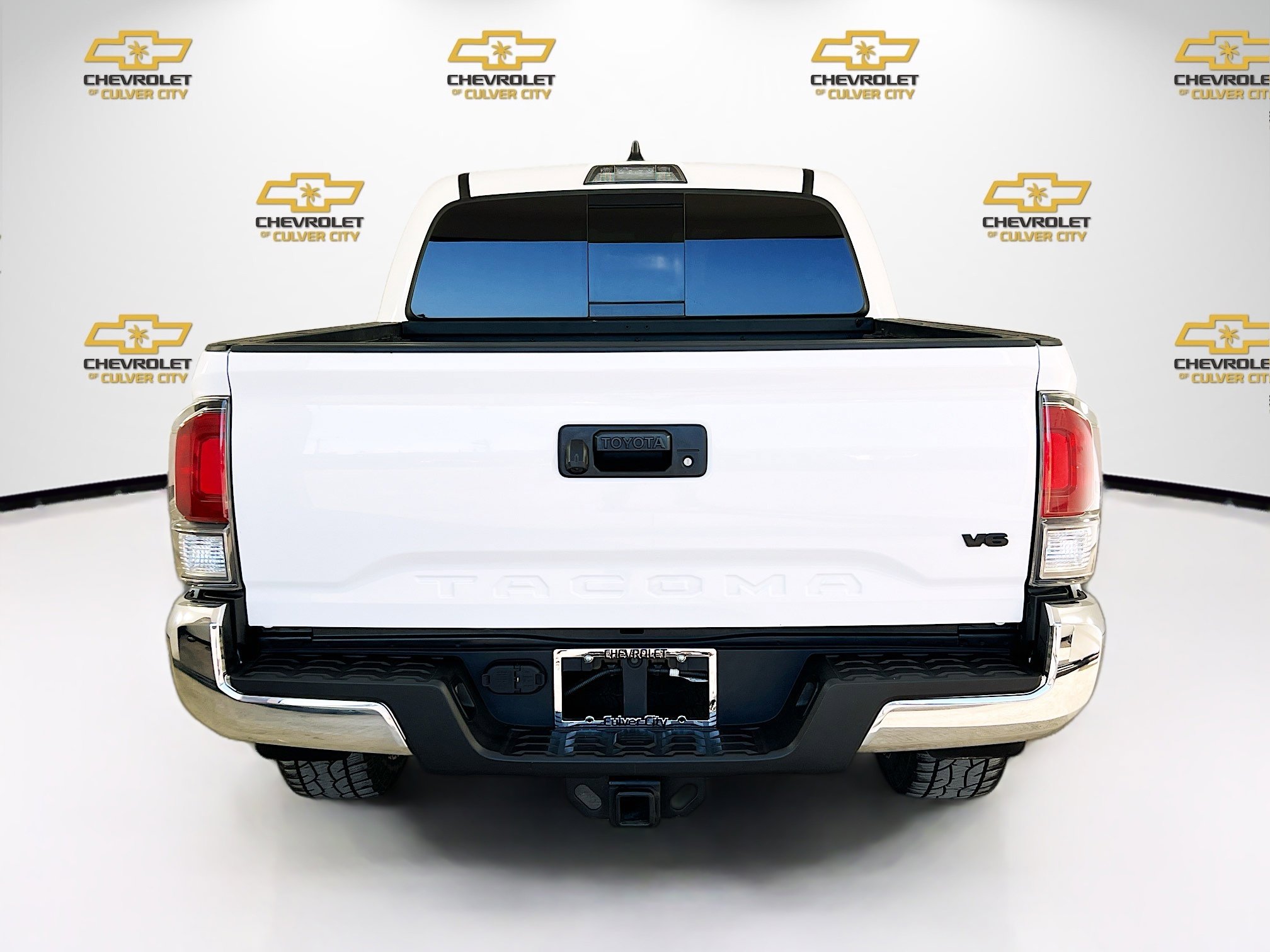 Used 2023 Toyota Tacoma TRD Off-Road image 6