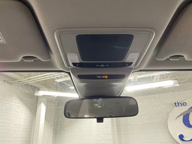 Certified 2025 Honda HR-V LX image 26