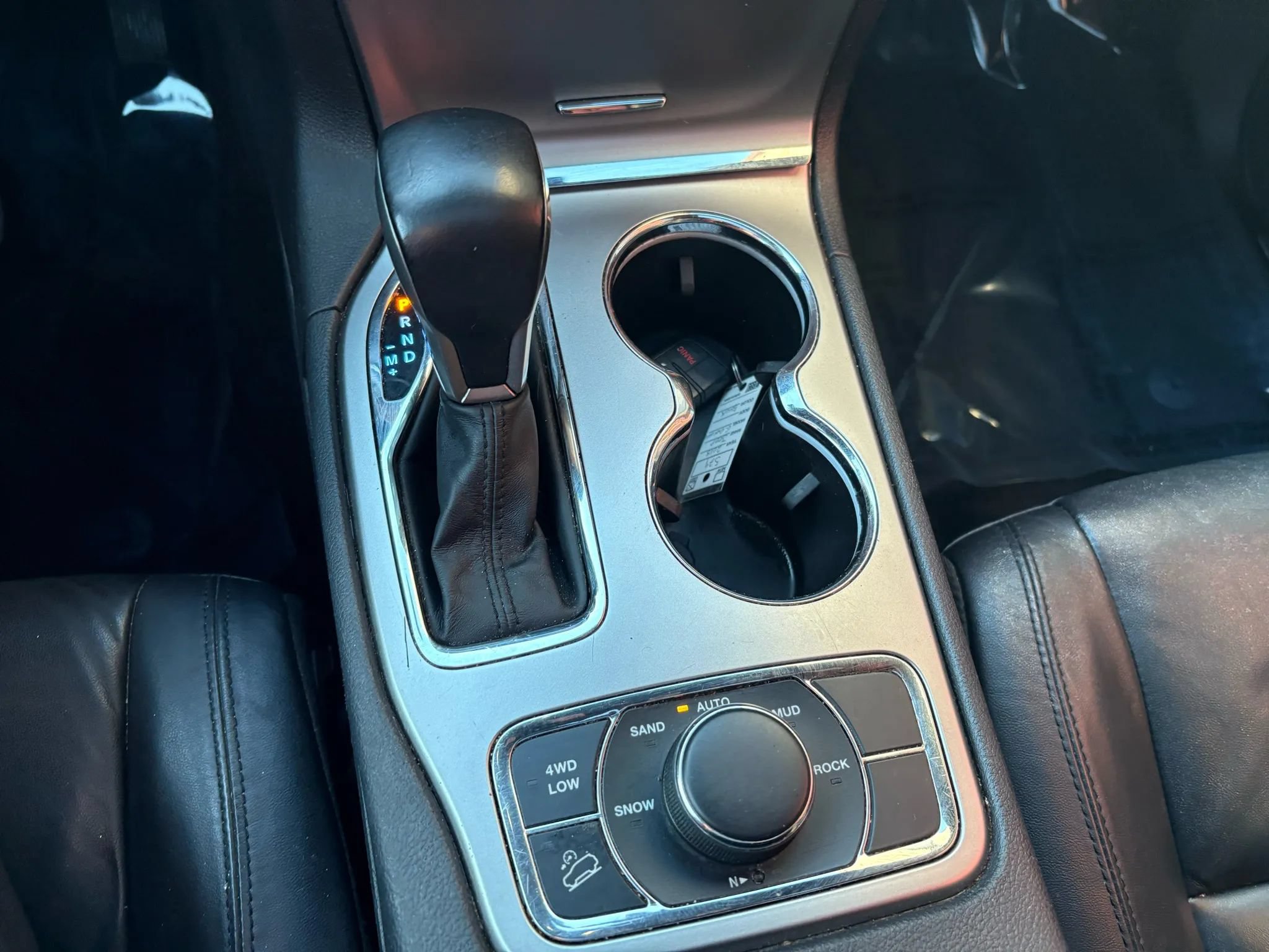 Used 2018 Jeep Grand Cherokee Limited AWD/4WD image 11