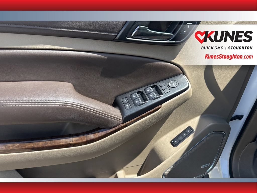 Used 2019 Chevrolet Suburban LT AWD/4WD image 21