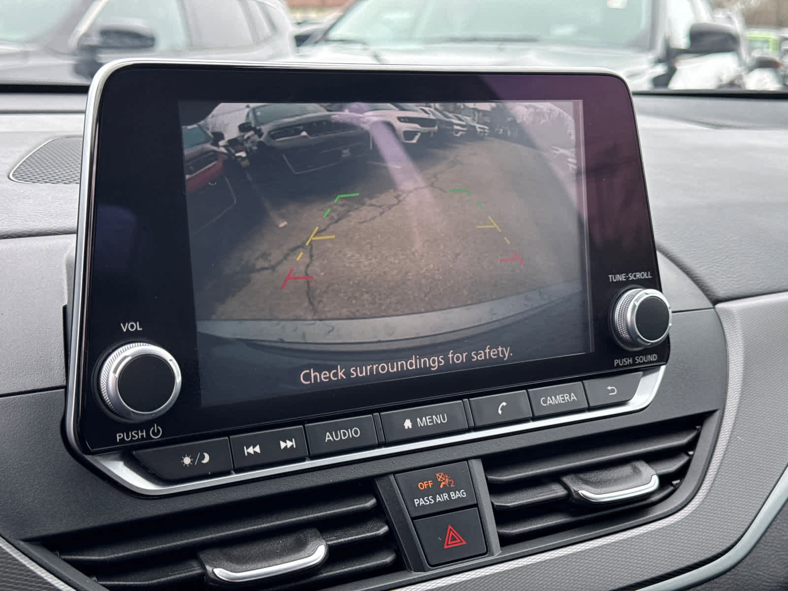 Used 2025 Nissan Altima 2.5 SR image 23