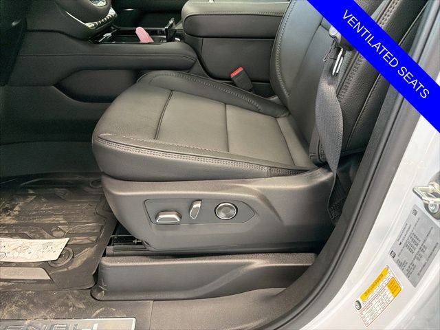 New 2026 GMC Yukon XL Denali w/ Sun & Power Step Package image 7