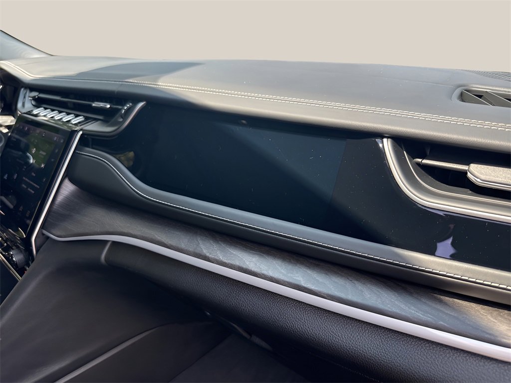 Used 2022 Jeep Grand Cherokee Limited 4xe image 21