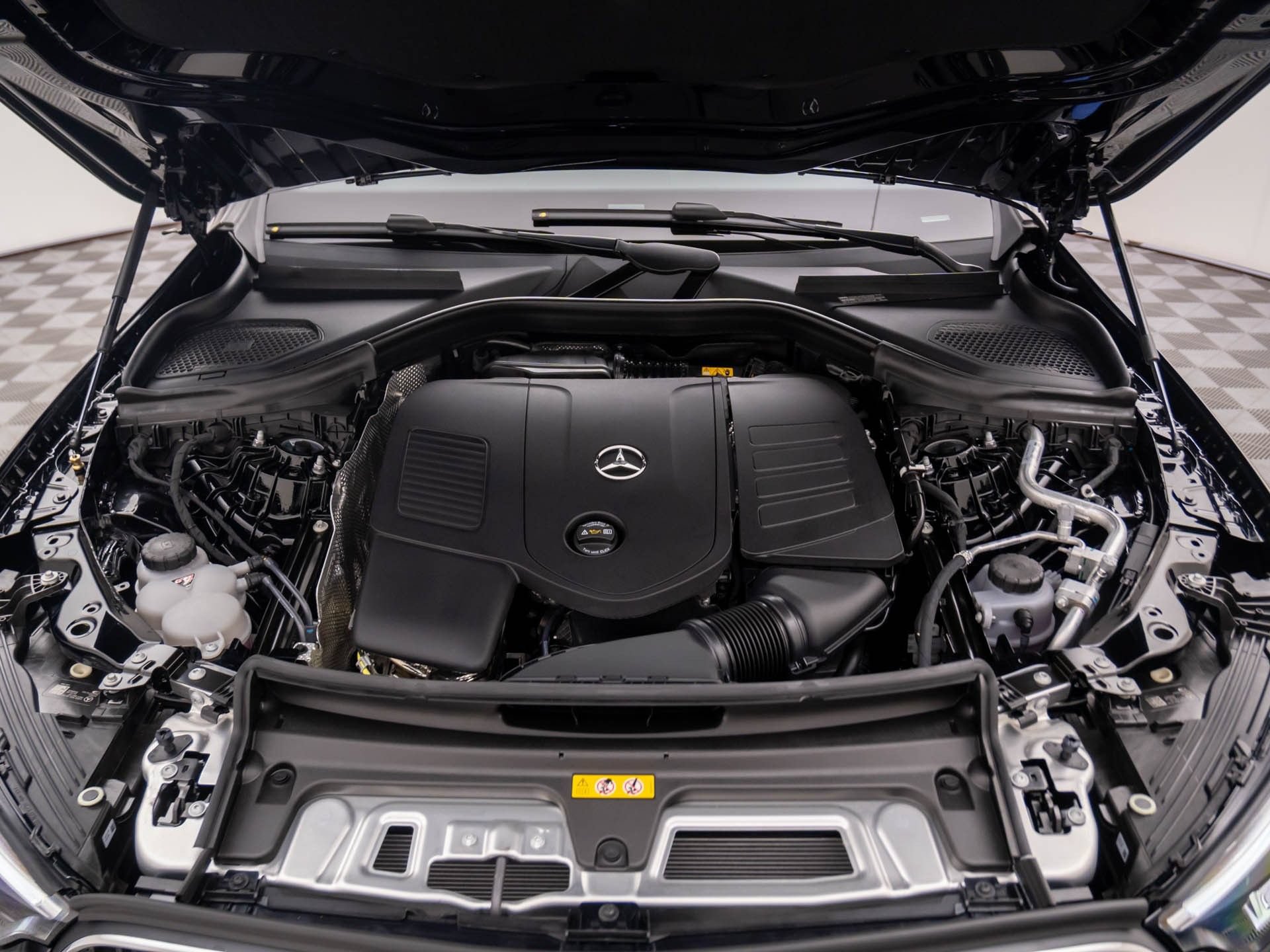 New 2026 Mercedes-Benz GLC 300 4MATIC image 30