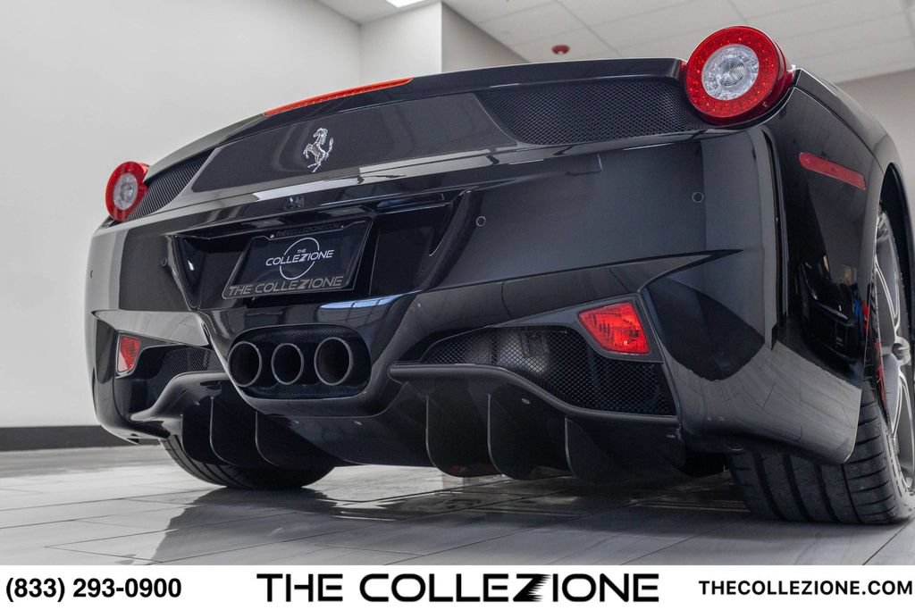 Used 2015 Ferrari 458 Spider RWD image 25