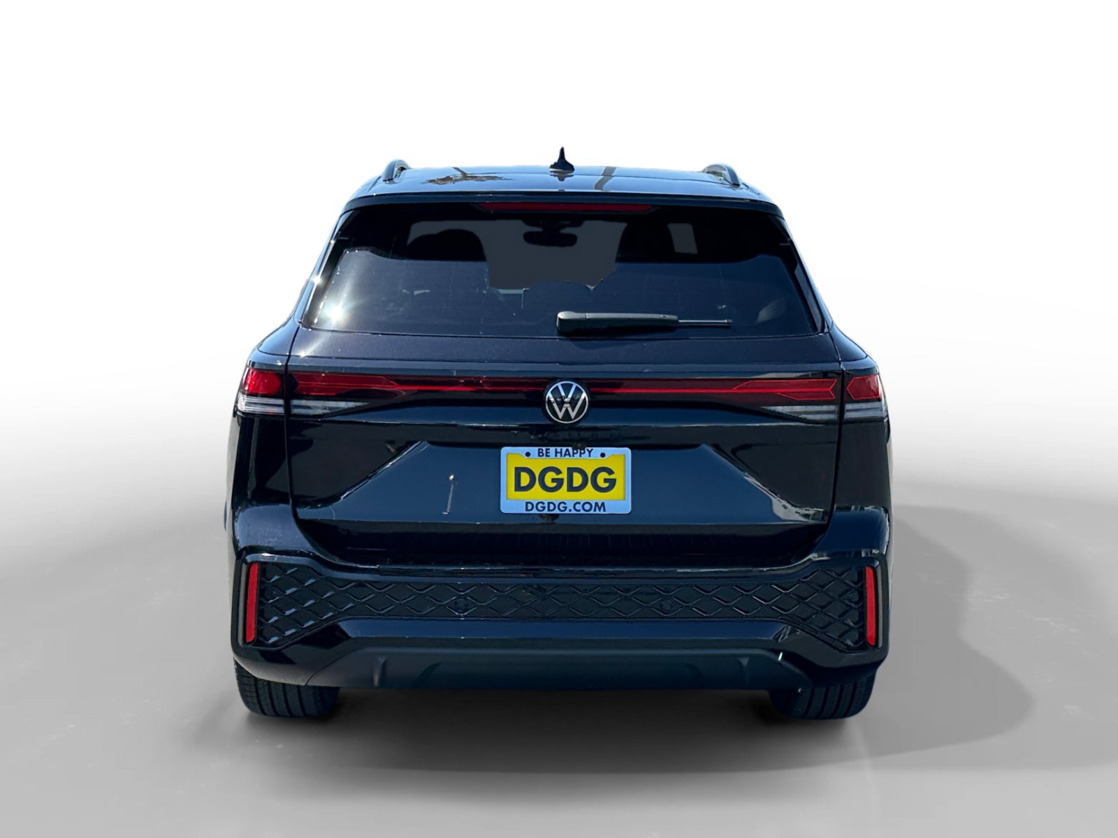 New 2026 Volkswagen Tiguan SE R-Line FWD image 4