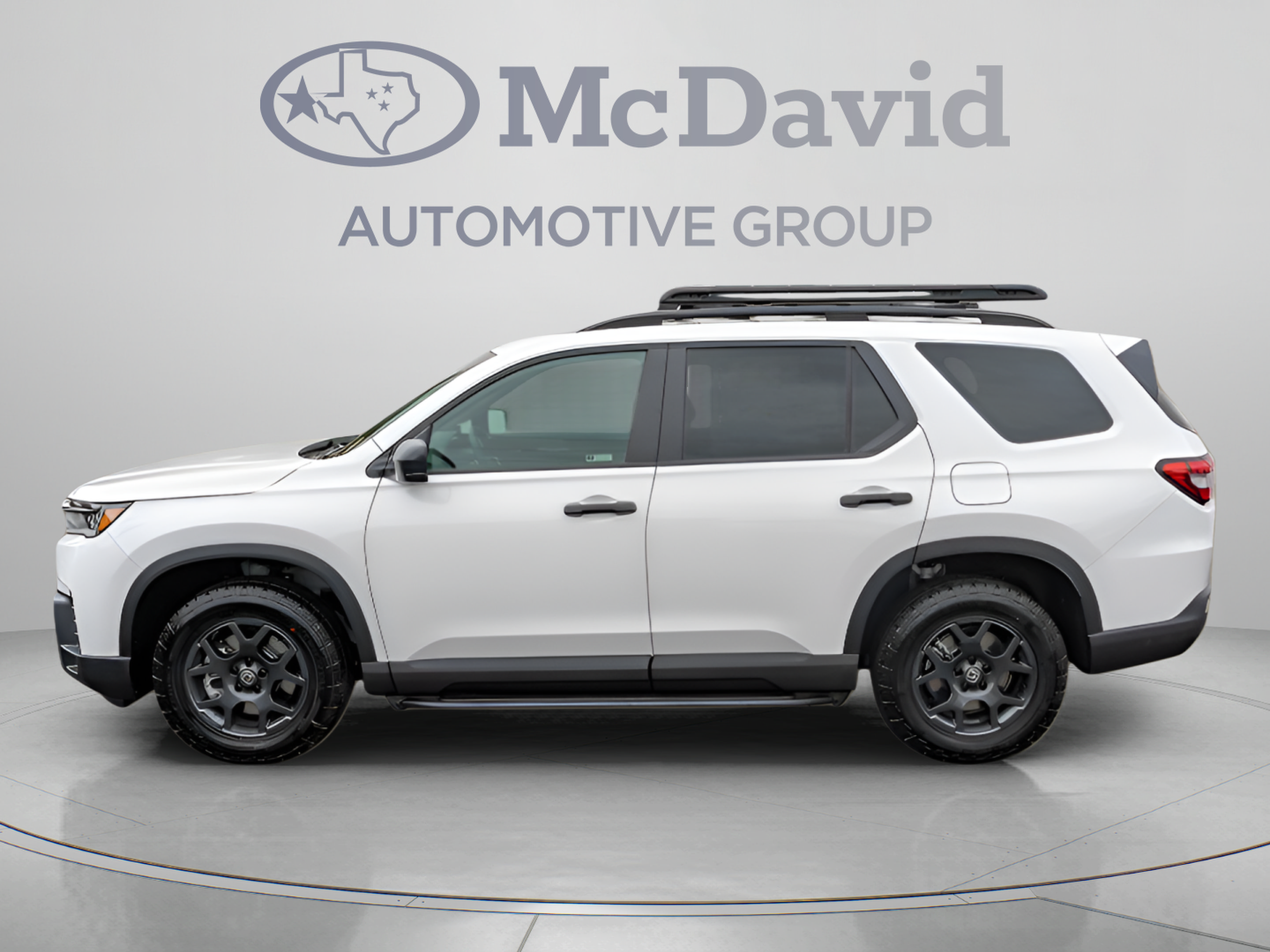 New 2026 Honda Pilot TrailSport image 2