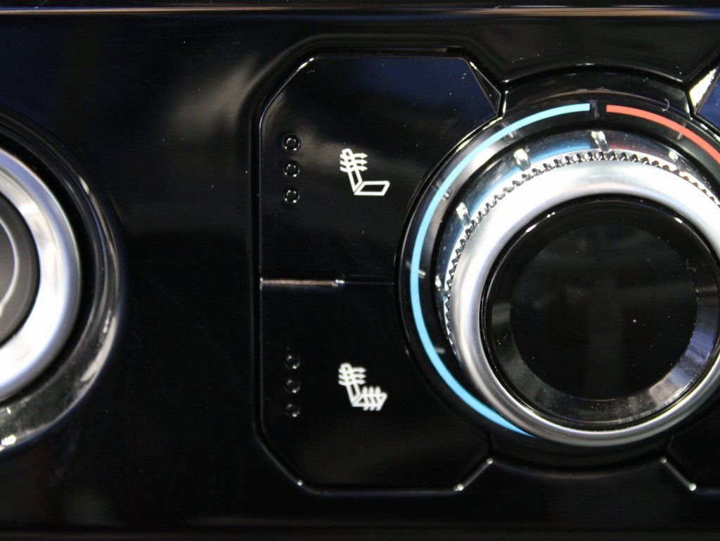 Used 2024 GMC Sierra 1500 SLT w/ X31 Off-Road Package image 54