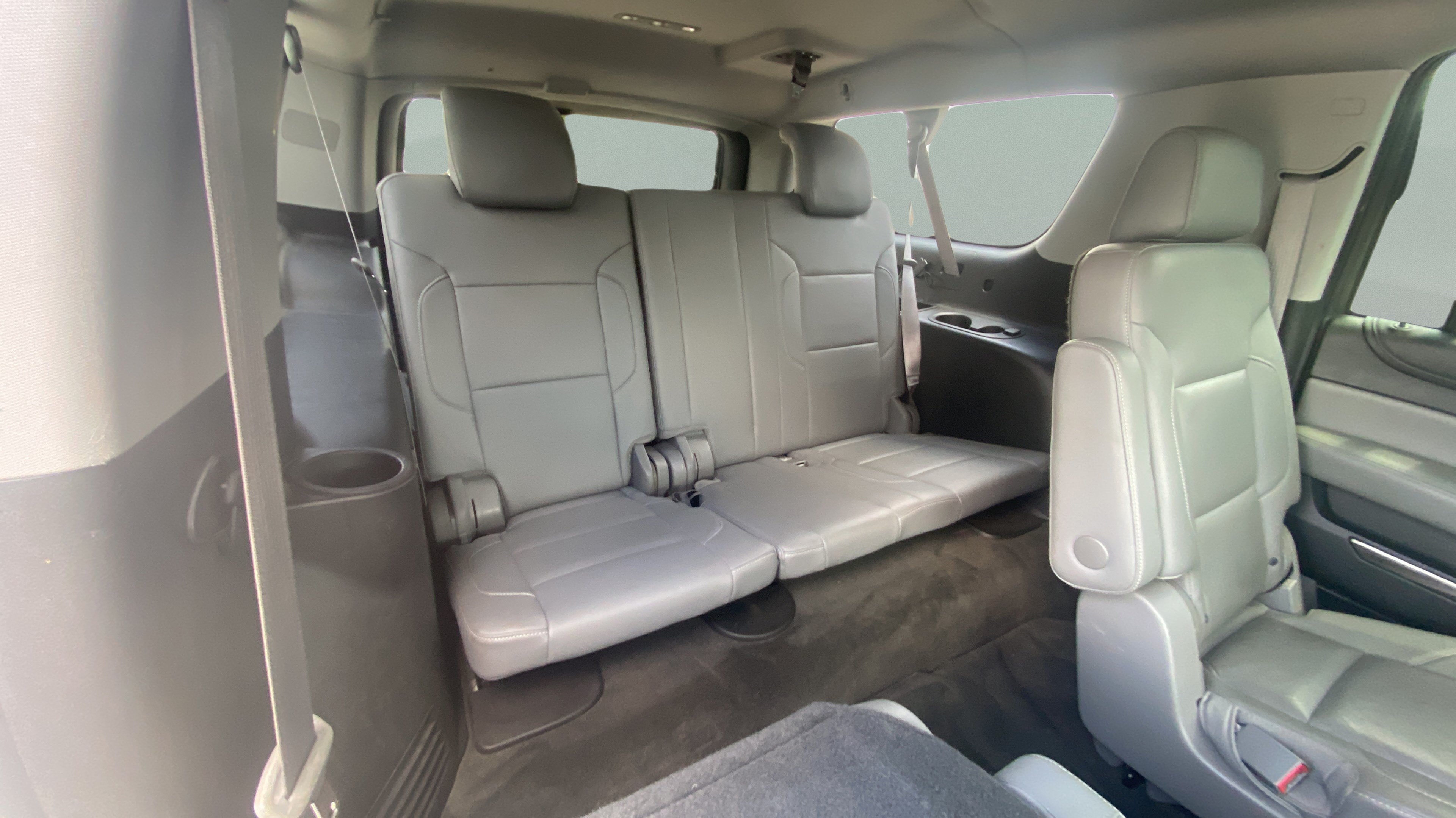 Used 2015 Chevrolet Suburban LT w/ Max Trailering Package RWD image 20