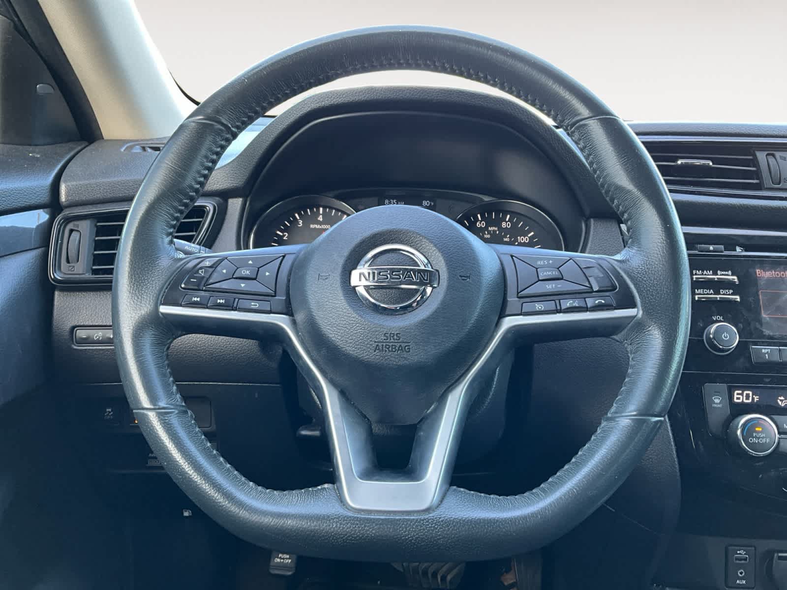 Used 2017 Nissan Rogue SV AWD/4WD image 12