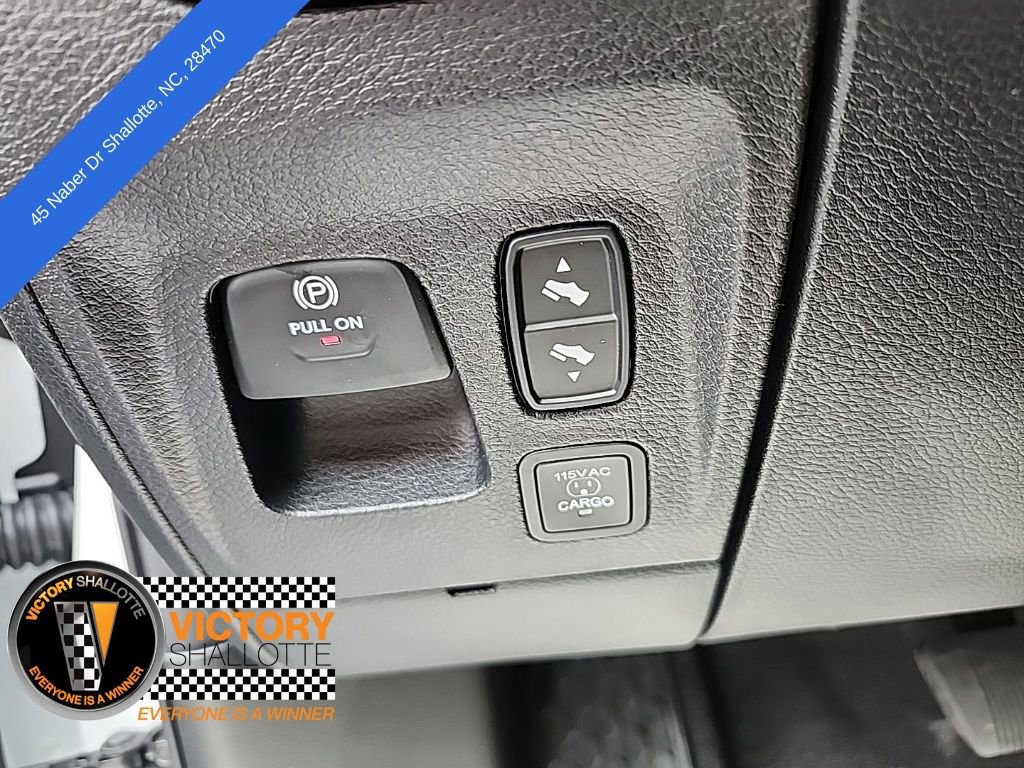 New 2025 RAM 1500 Limited image 30