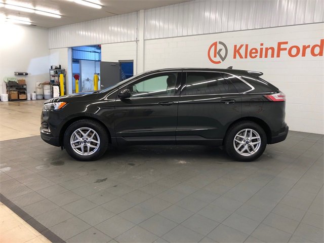 Used 2022 Ford Edge SEL w/ Convenience Package image 4