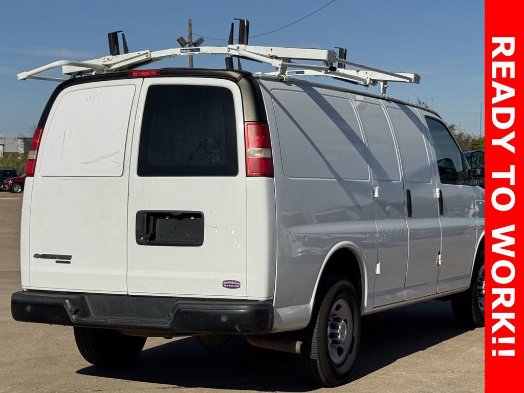 Used 2015 Chevrolet Express 2500 image 5