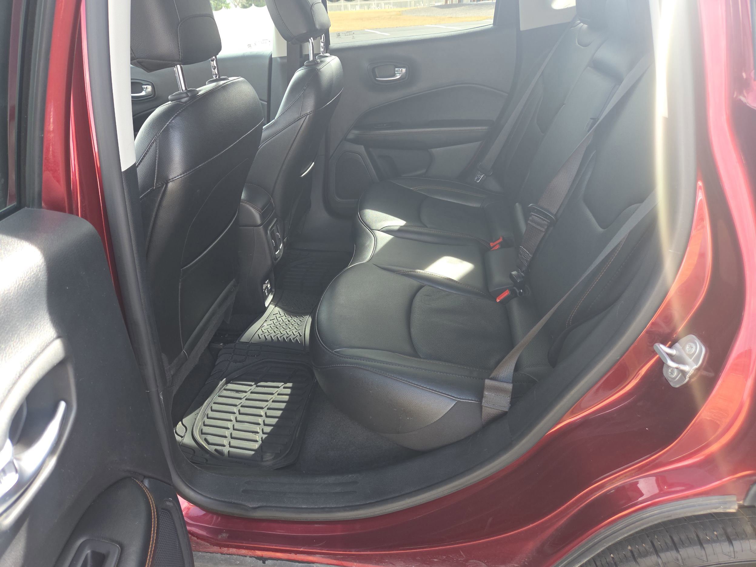 Used 2021 Jeep Compass Limited AWD/4WD image 10