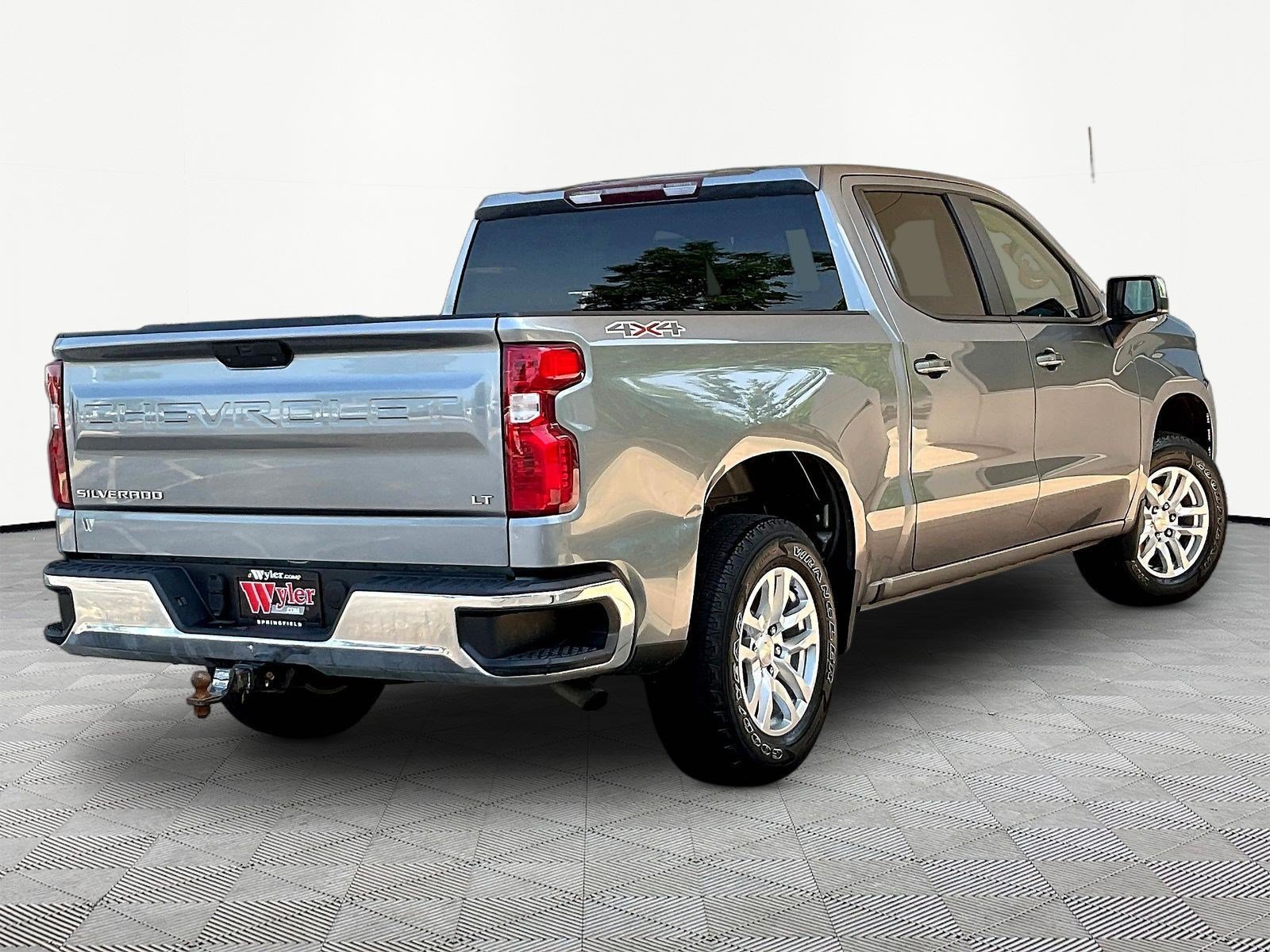 Used 2020 Chevrolet Silverado 1500 LT w/ All-Star Edition AWD/4WD image 6