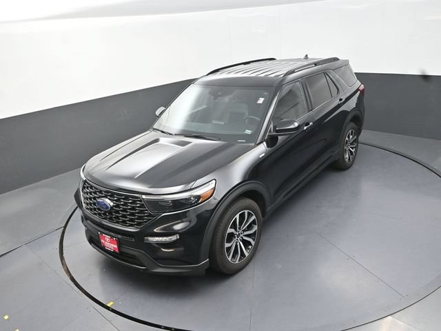 Used 2022 Ford Explorer ST-Line AWD/4WD image 25