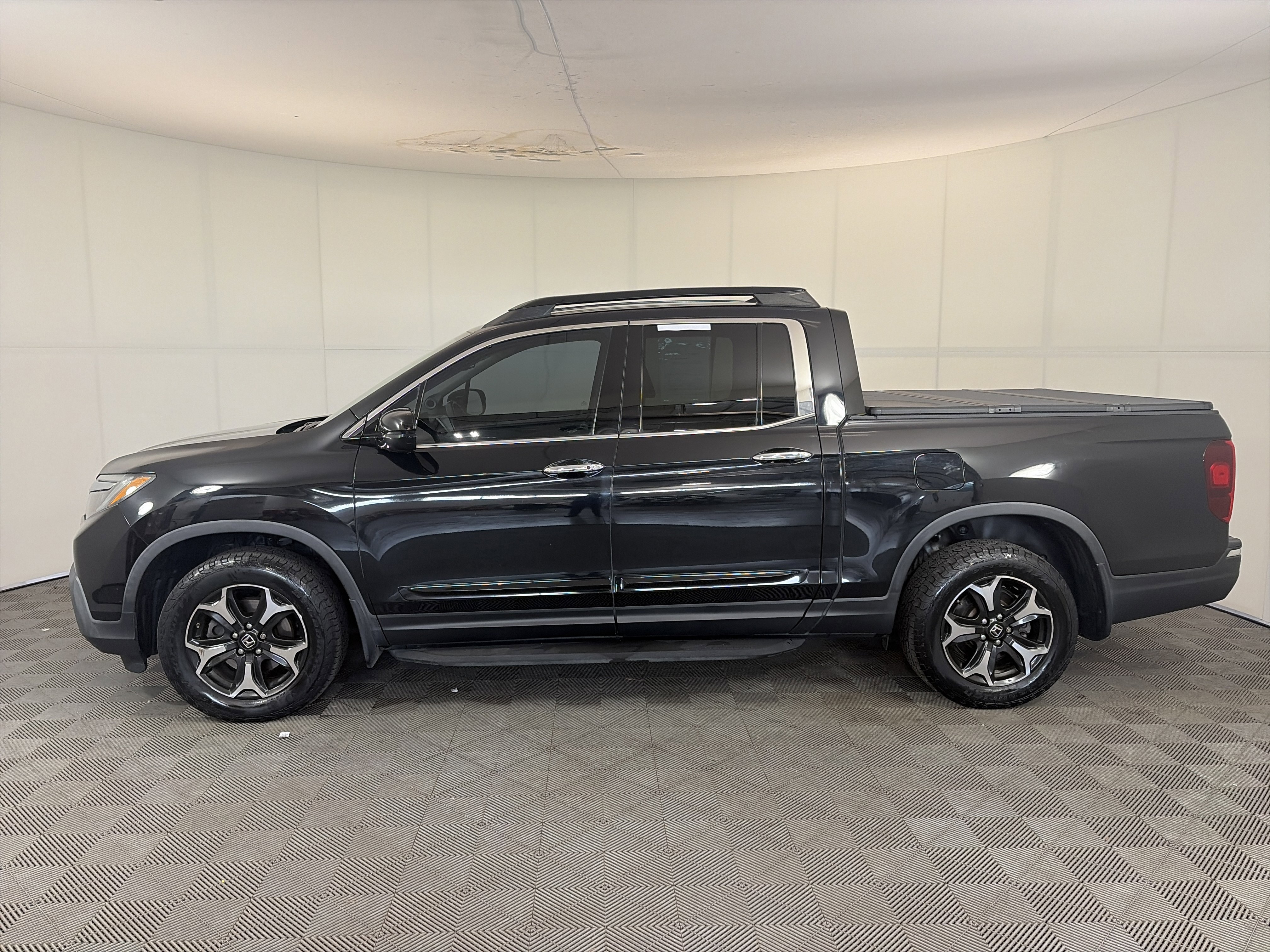Used 2018 Honda Ridgeline RTL-E image 8