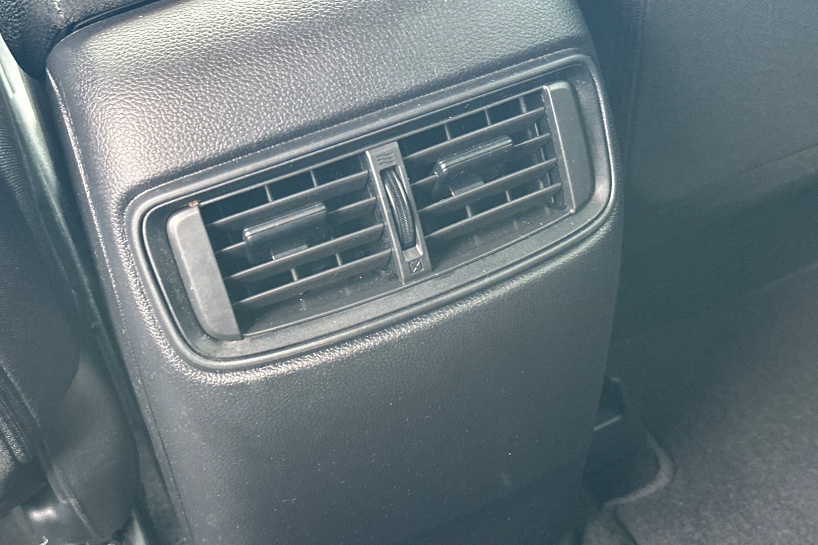 Used 2019 Honda CR-V LX image 16