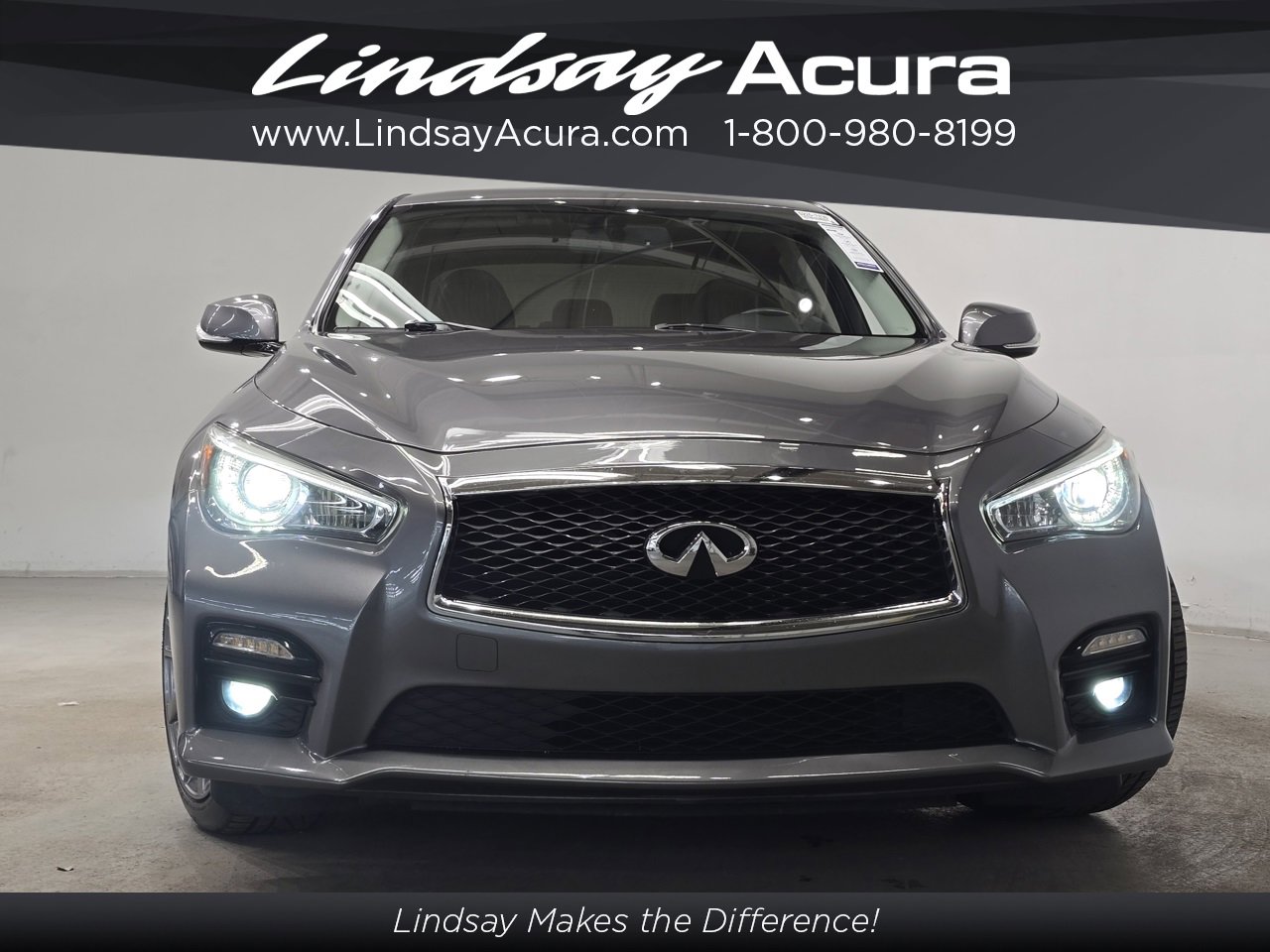 Used 2017 INFINITI Q50 Red Sport 400 image 2