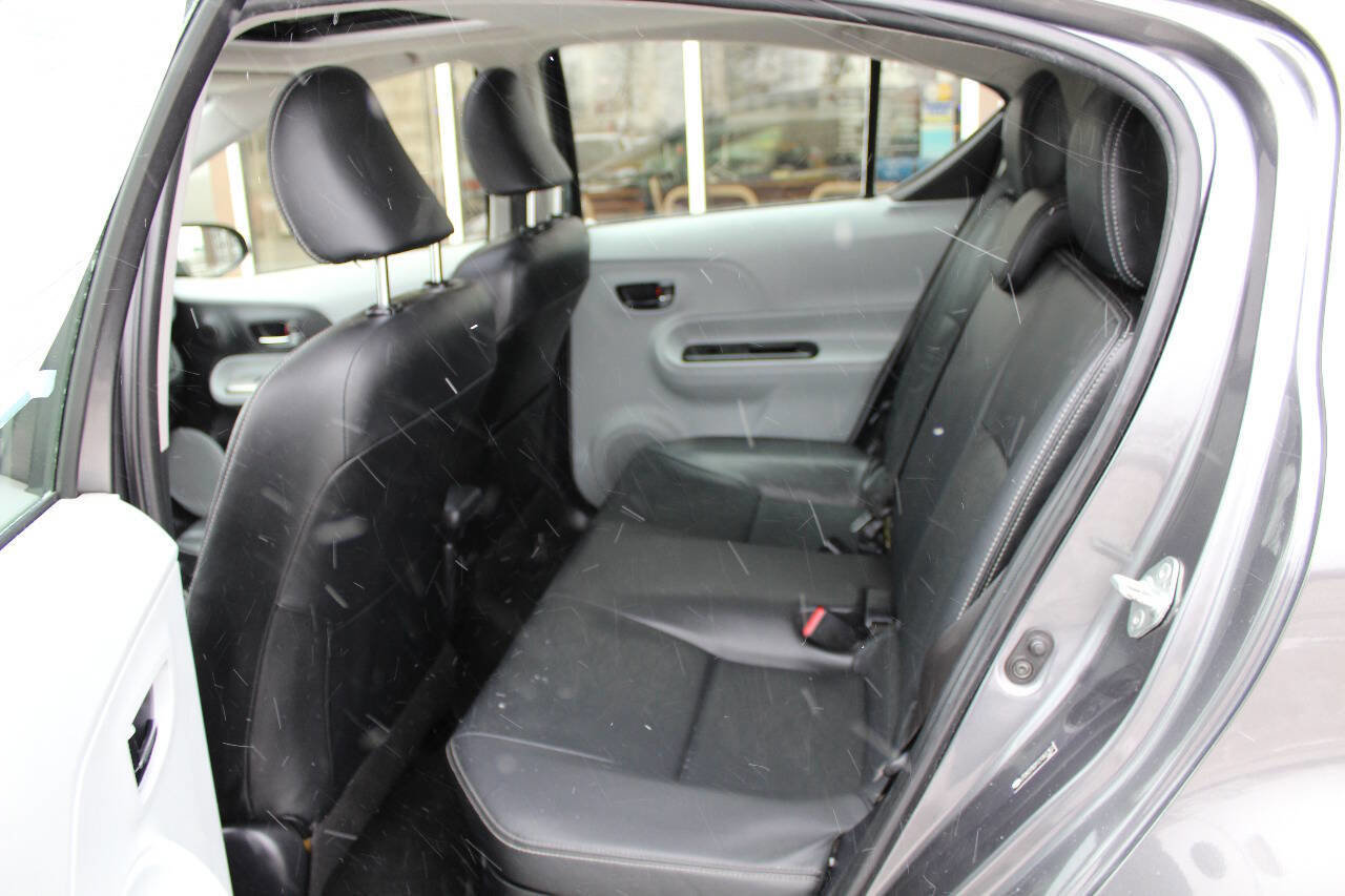 Used 2012 Toyota Prius C Four image 13