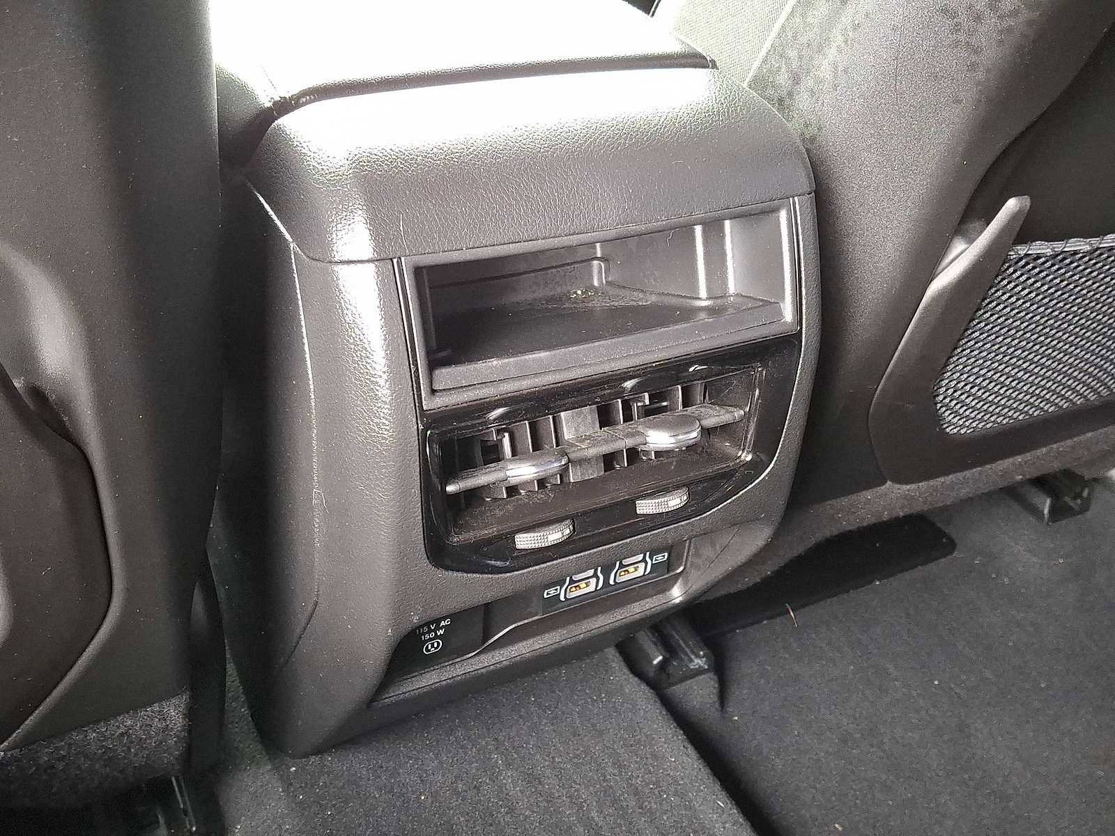 Used 2024 Jeep Grand Cherokee Altitude image 26