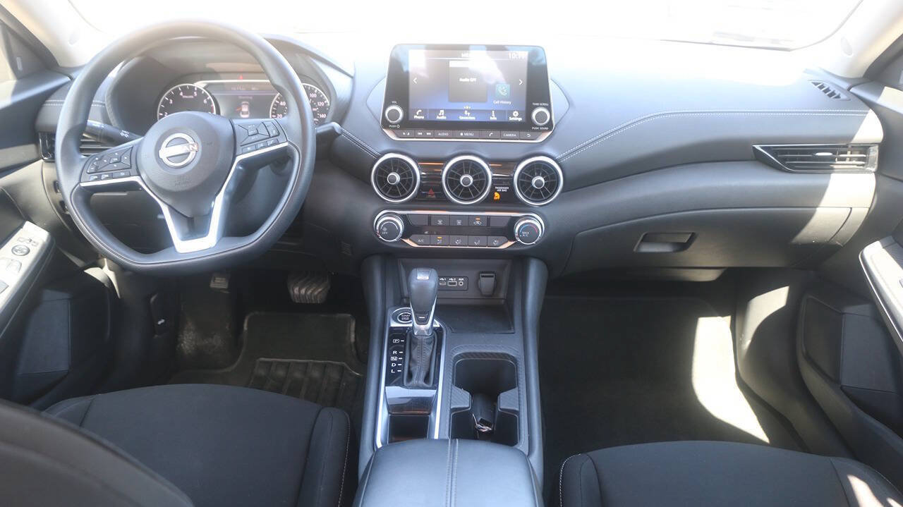 Used 2024 Nissan Sentra SV FWD image 15