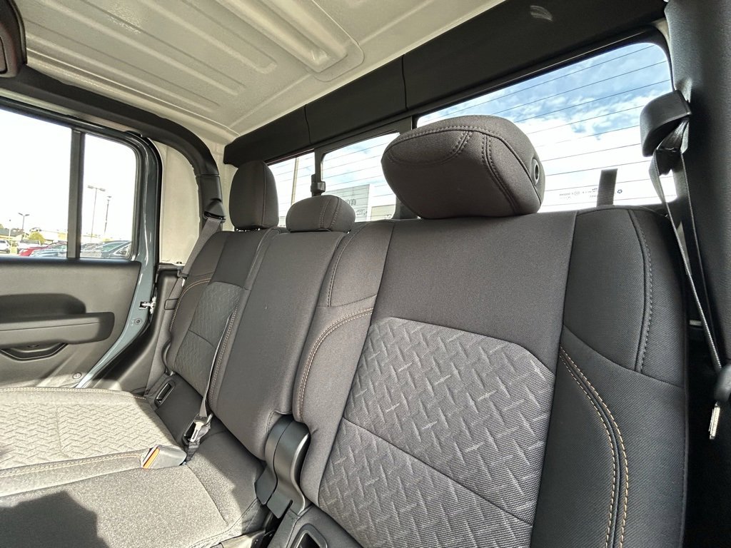 New 2026 Jeep Gladiator Mojave image 26