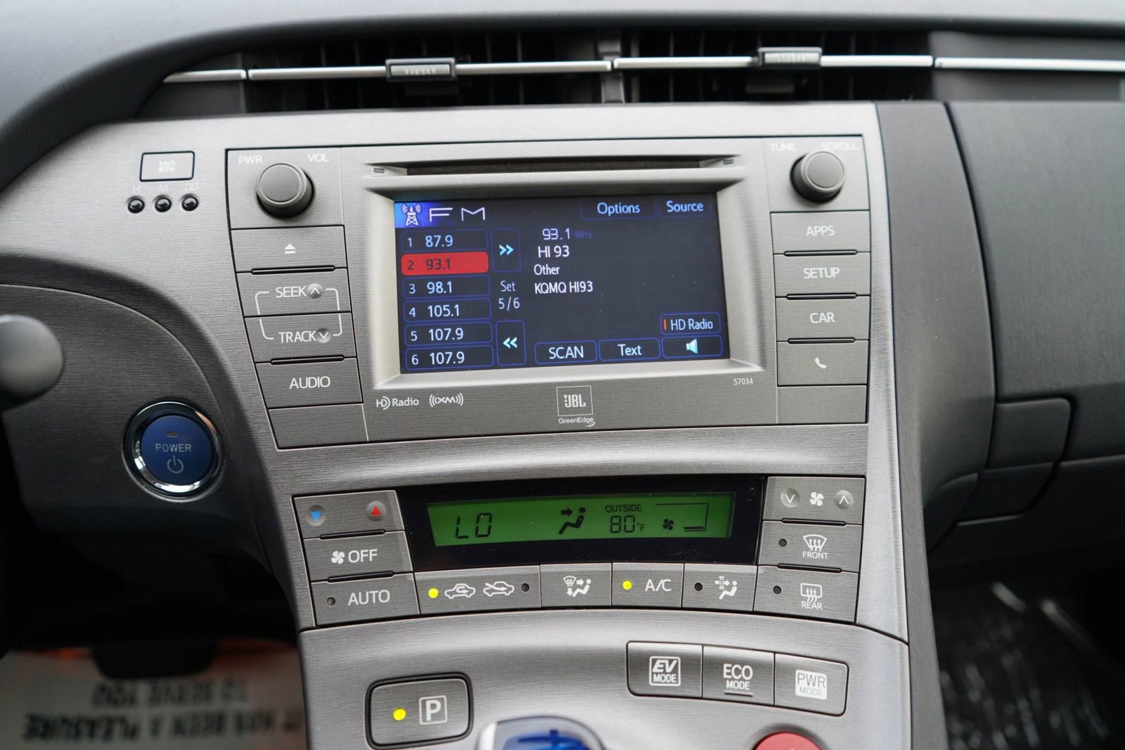 Used 2015 Toyota Prius Four image 12