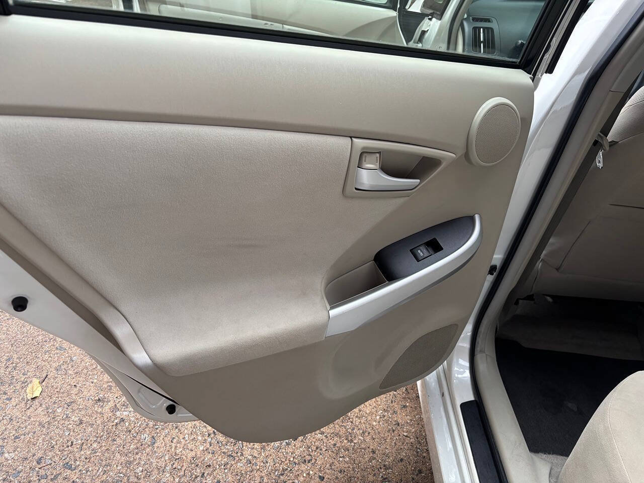 Used 2010 Toyota Prius FWD image 16