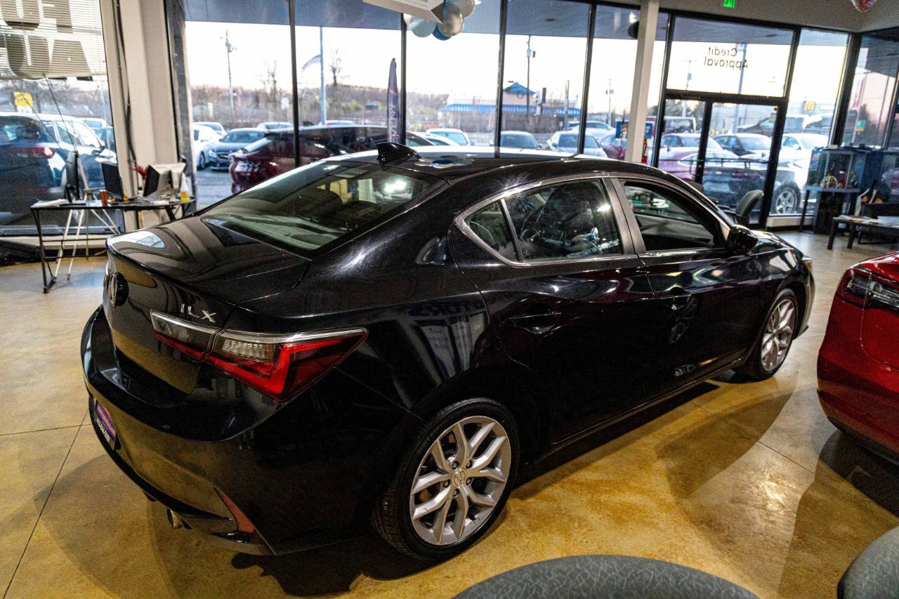 Used 2020 Acura ILX Sedan image 8