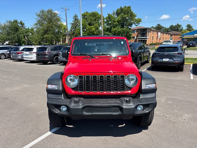 Used 2025 Jeep Wrangler Sport AWD/4WD image 5
