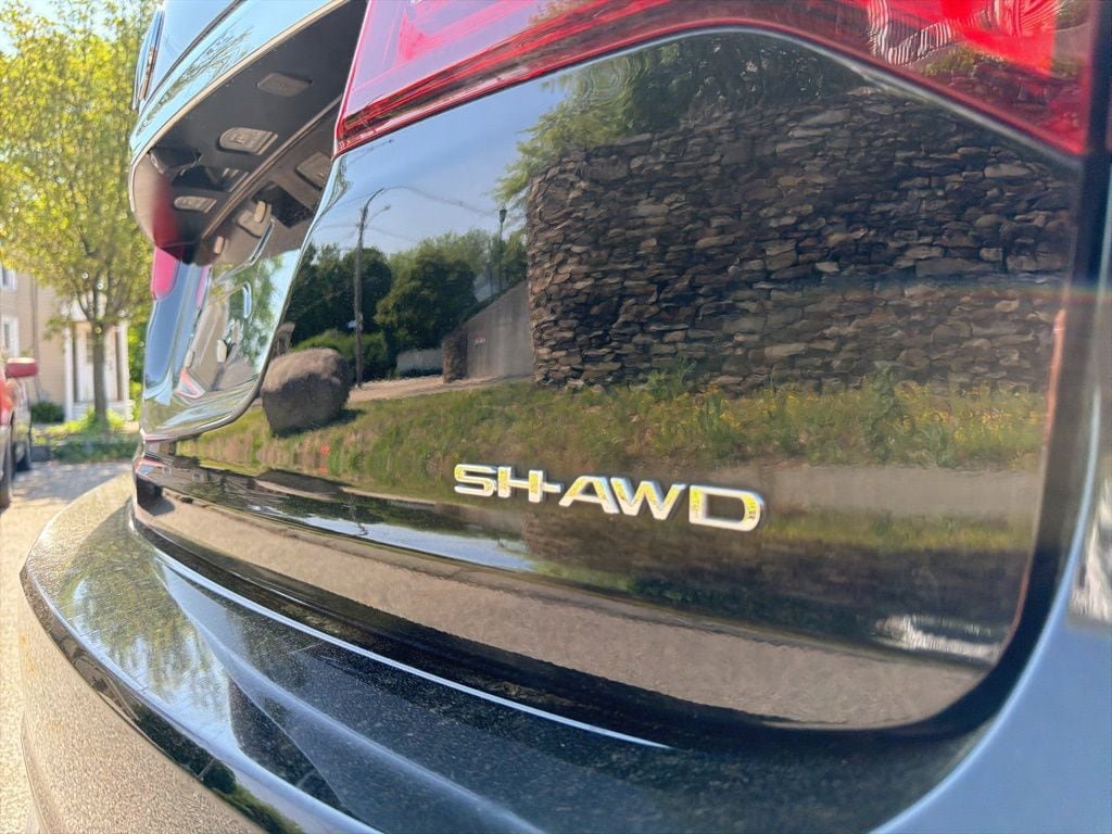 Used 2018 Acura MDX SH-AWD w/ Technology Package image 9