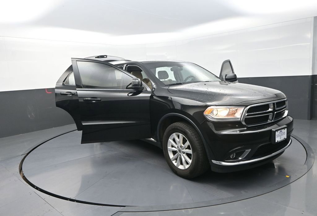 Used 2019 Dodge Durango SXT image 31