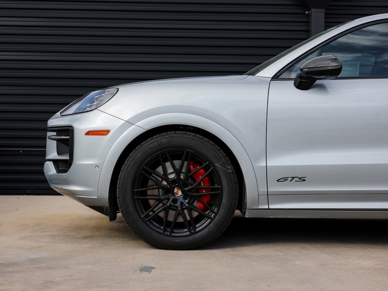 New 2026 Porsche Cayenne GTS image 11