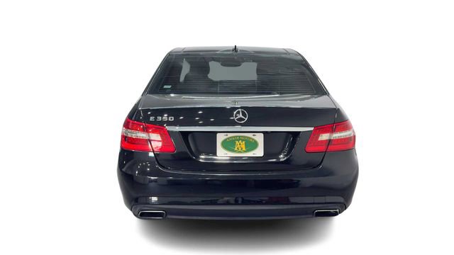 Used 2010 Mercedes-Benz E 350 Sedan image 3