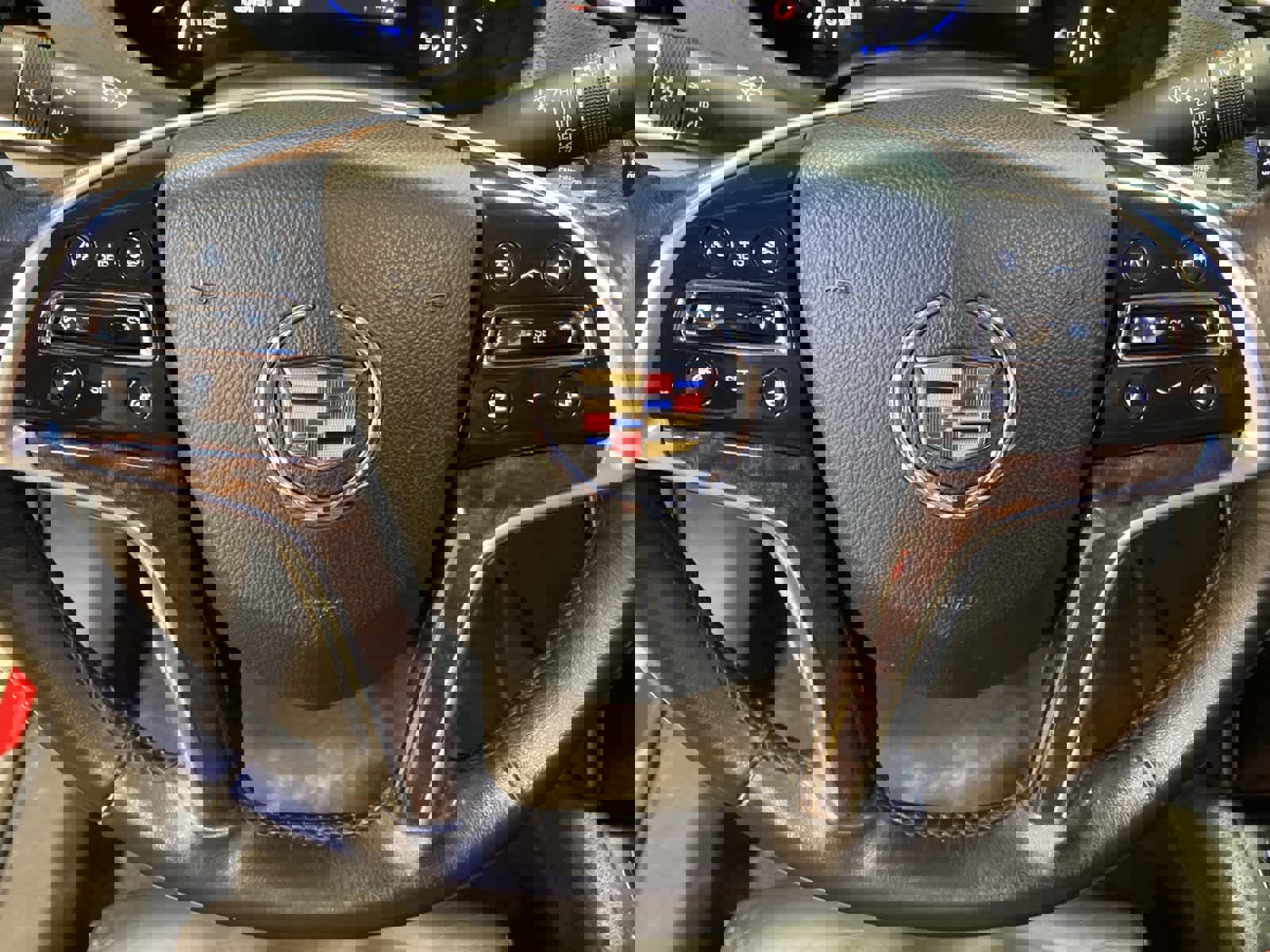 Used 2013 Cadillac XTS Luxury w/ Driver Awareness Package image 16