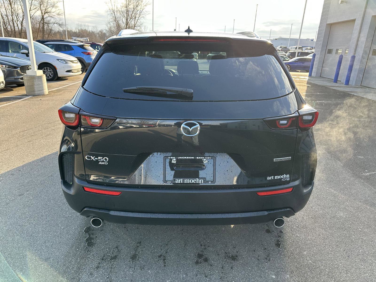 Used 2025 MAZDA CX-50 AWD 2.5 S w/ Premium Package image 4