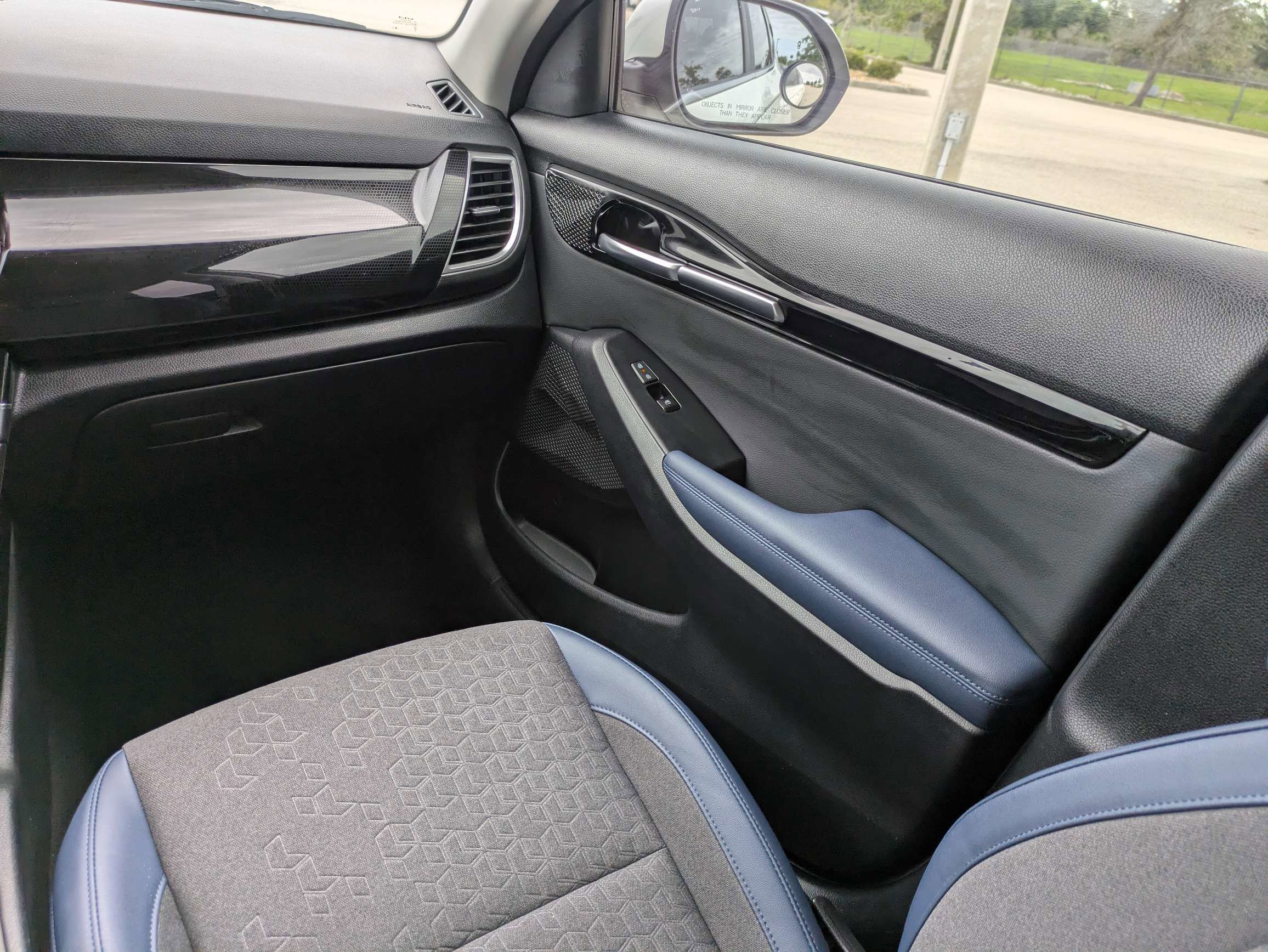 Certified 2024 Kia Seltos S FWD image 19