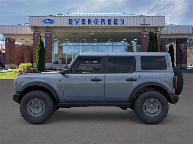 New 2025 Ford Bronco Badlands image 3