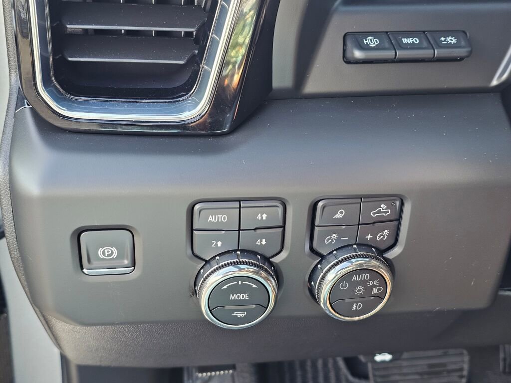 Used 2025 GMC Sierra 1500 Denali Ultimate AWD/4WD image 37