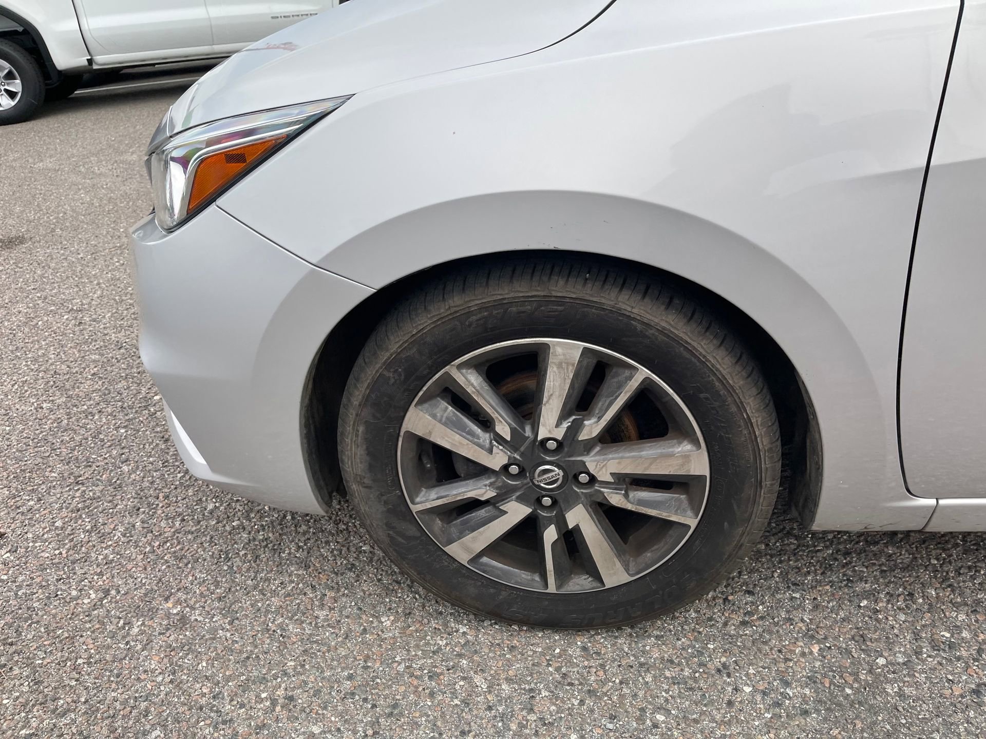 Used 2021 Nissan Versa SV image 10