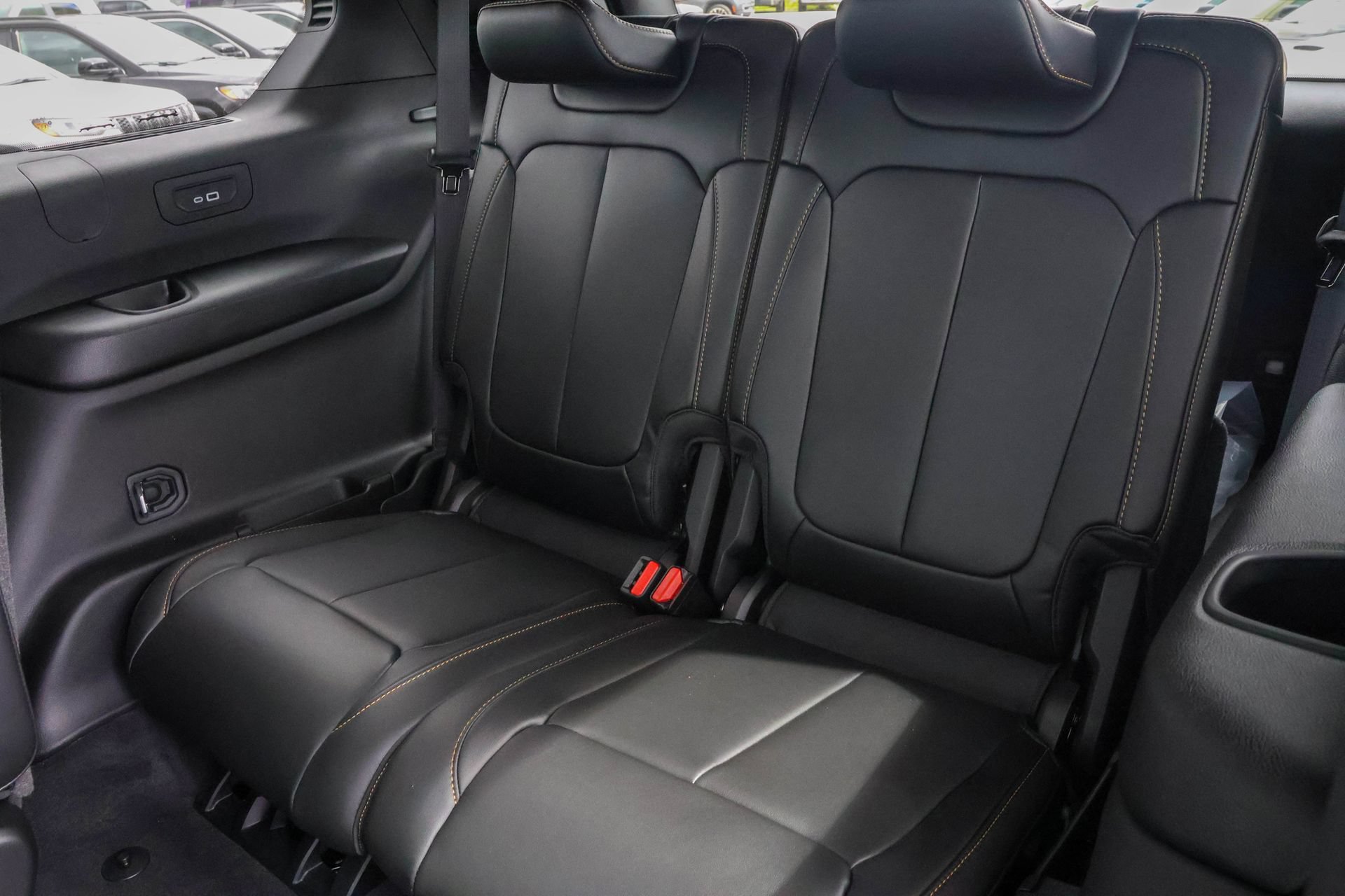 New 2026 Jeep Grand Cherokee L Limited AWD/4WD image 14