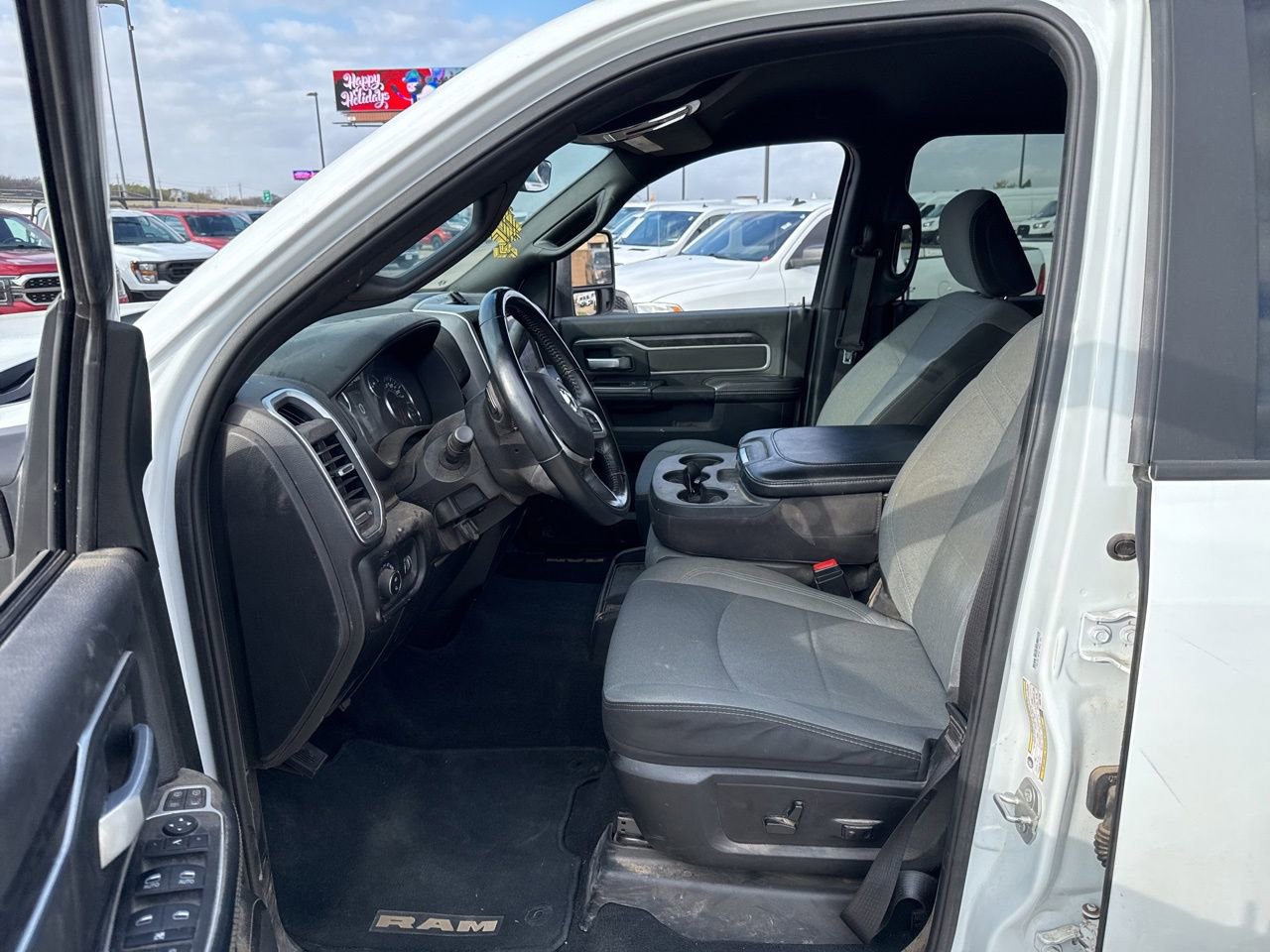 Used 2024 RAM 3500 Big Horn image 19