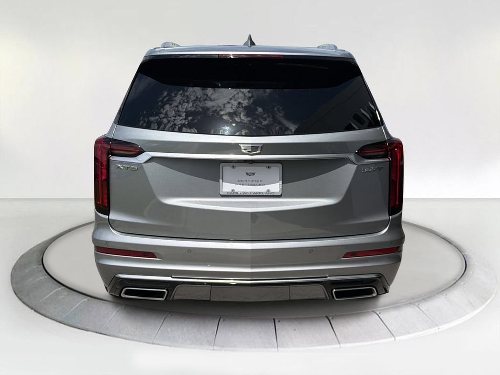 Certified 2025 Cadillac XT6 Luxury FWD image 4
