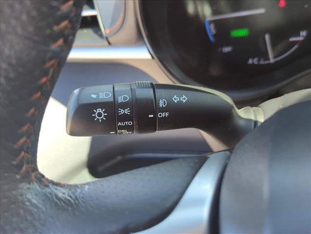 Used 2022 Toyota Sienna XSE FWD image 18