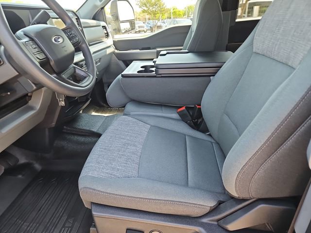 Used 2025 Ford F350 XLT w/ 360-Degree Camera Package image 17