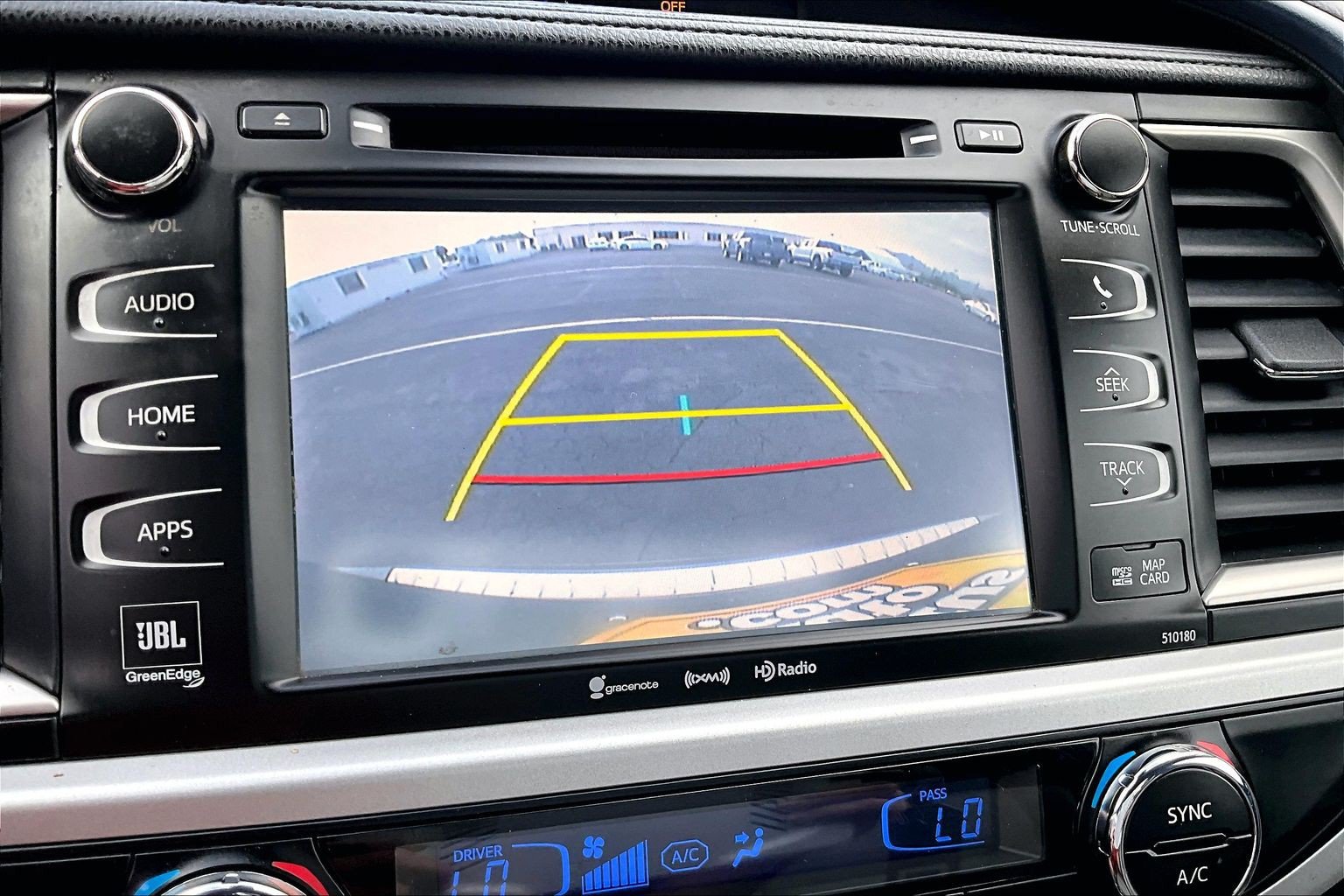 Used 2017 Toyota Highlander Limited w/ Carpet Mat Package FWD image 22
