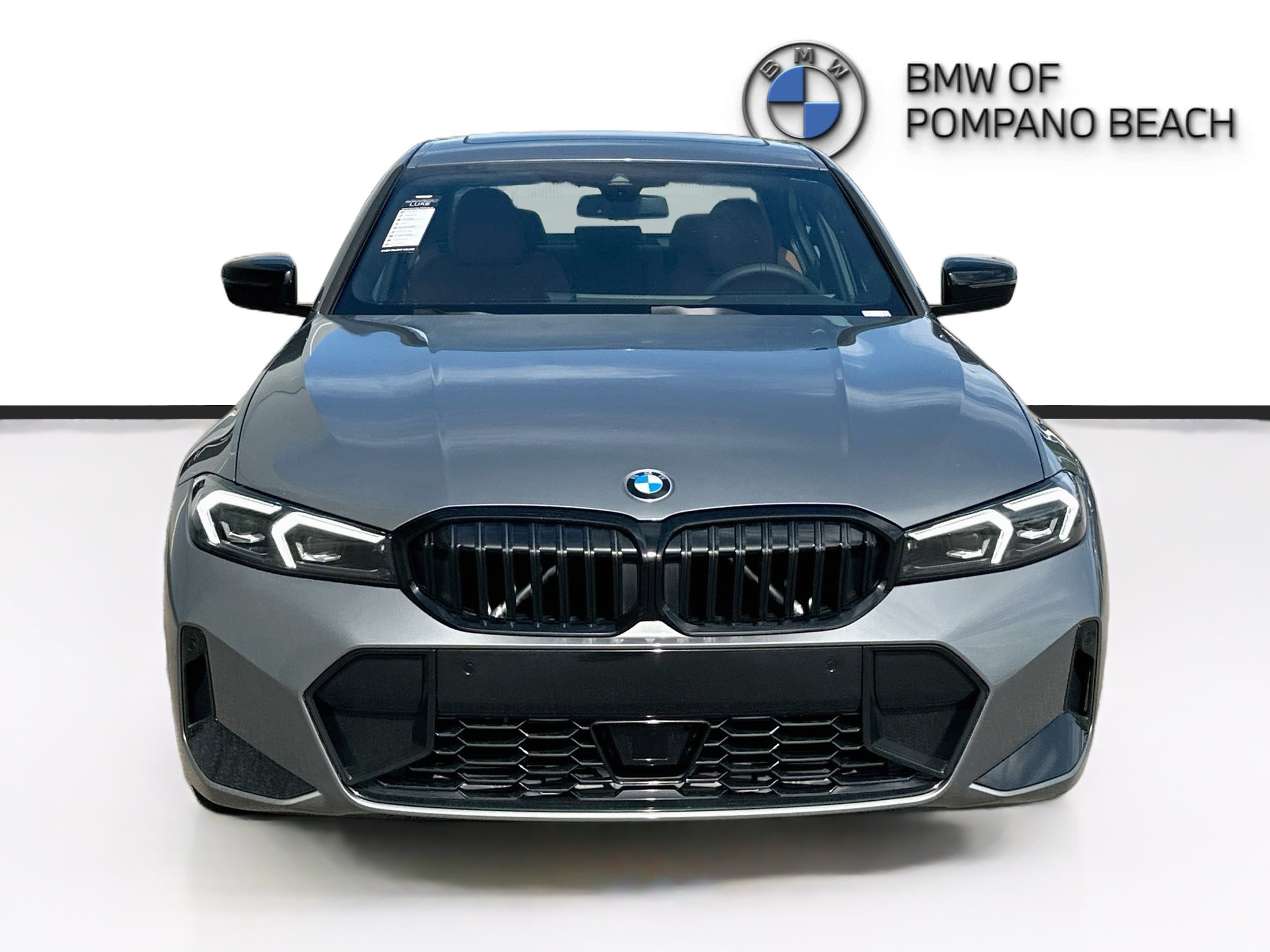 New 2026 BMW 330i Sedan w/ M Sport Package RWD image 2
